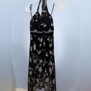 16w Tie Back Sleevless Black Floral Dress